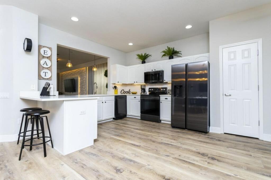 6 Bedrooms Pool And Game Room - 2 Miles To Disney 7817 Орландо Экстерьер фото
